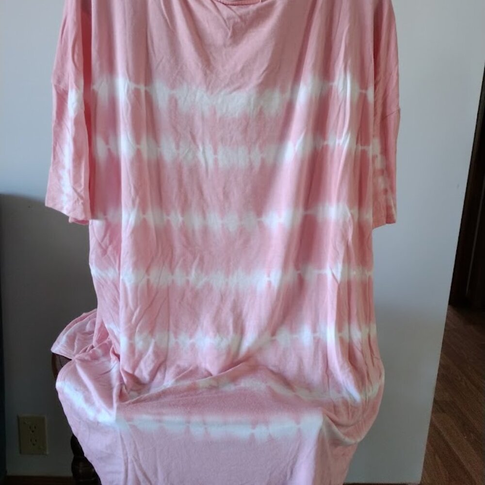Time & Tru Tie Dye short sleeve top - Size XXL/20 - Picture 5 of 8